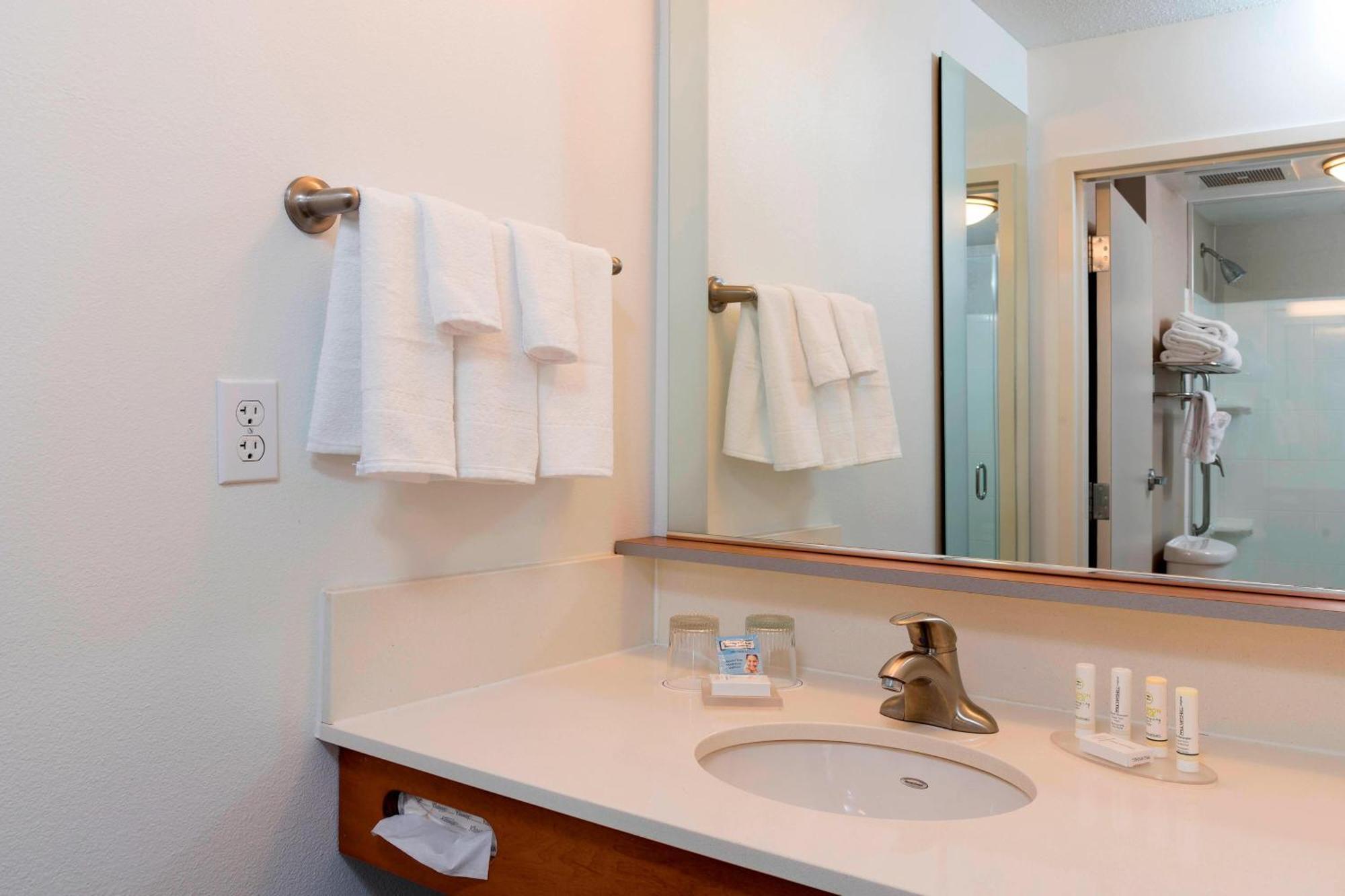 SpringHill Suites Detroit Auburn Hills Buitenkant foto