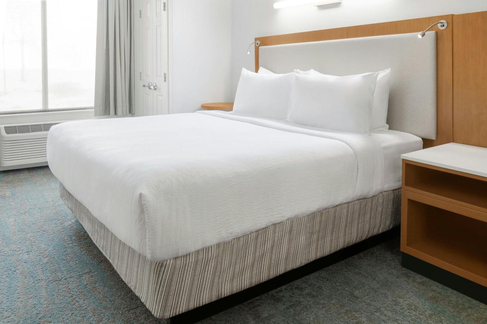 SpringHill Suites Detroit Auburn Hills Buitenkant foto